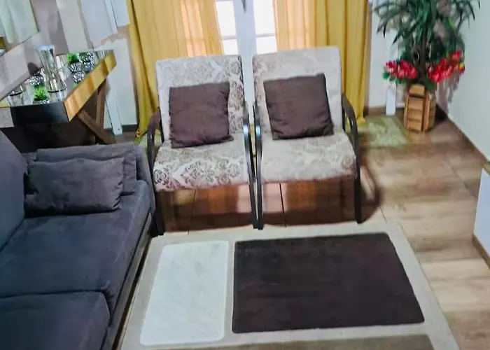 Della Giustina Residence Comfort Aparthotel - Aconchegante, Lindo, Moderno, Renovado Entre Abba Pai Church E Centro