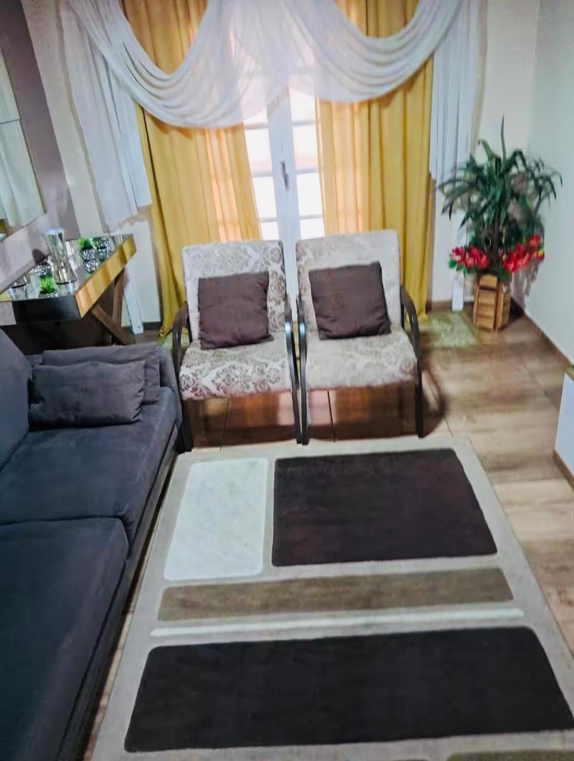 Della Giustina Comfort - Aconchegante, Lindo, Moderno, Renovado Entre Abba Pai Church E Centro *