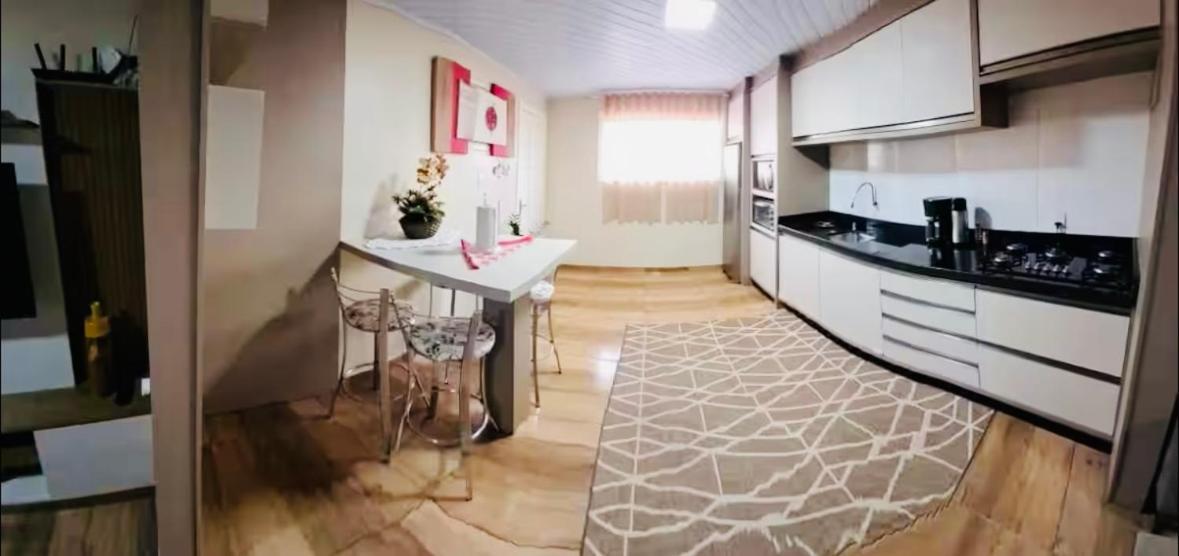 Della Giustina Comfort - Aconchegante, Lindo, Moderno, Renovado Entre Abba Pai Church E Centro Criciuma (Santa Catarina)