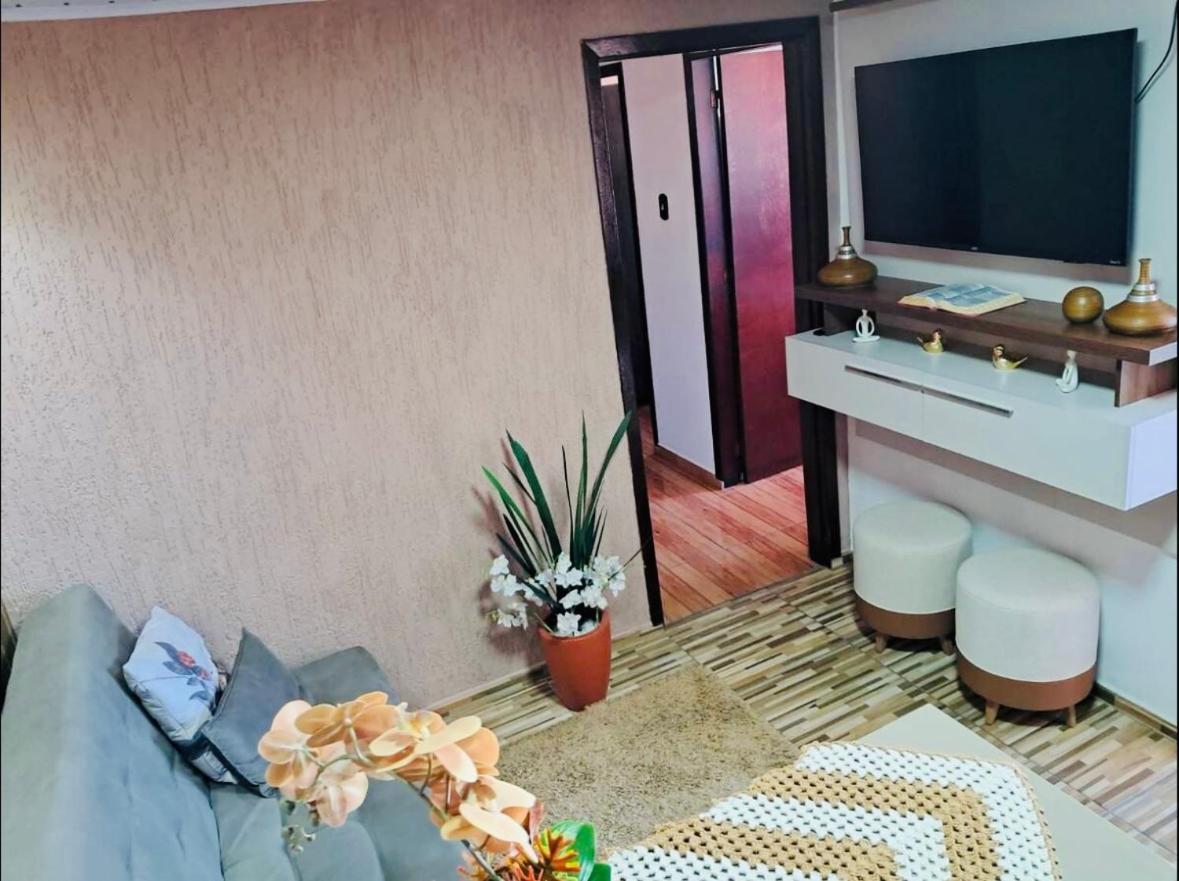 Della Giustina Comfort - Aconchegante, Lindo, Moderno, Renovado Entre Abba Pai Church E Centro Apartamento