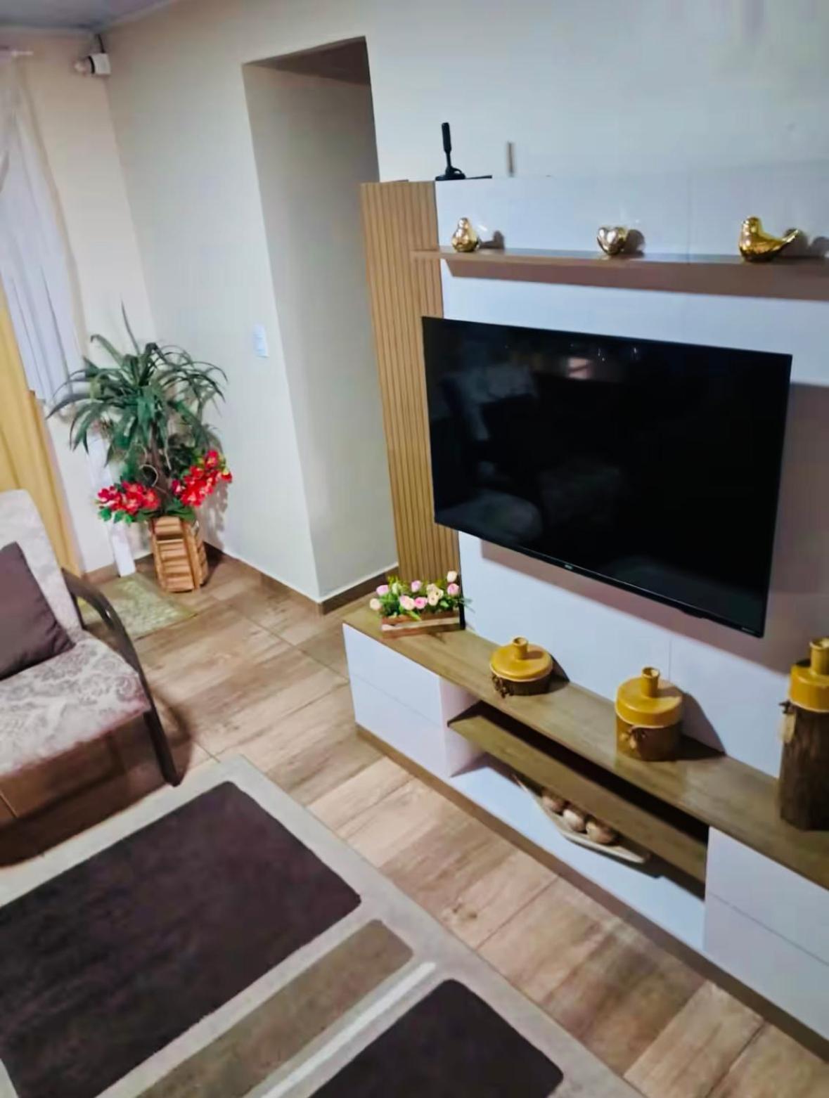 Della Giustina Comfort - Aconchegante, Lindo, Moderno, Renovado Entre Abba Pai Church E Centro Apartamento Criciuma (Santa Catarina)